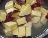 さつまいもと鶏の甘煮作り方1写真