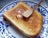 朝食に!ベーコンと目玉焼きトースト作り方1写真