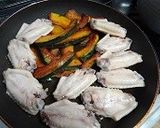 鶏手羽先とかぼちゃのソテー作り方5写真