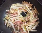 パリパリ！大根の皮とベーコンの炒め物作り方5写真