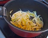 夜の夢活♡ミルクとレタスのほっとスープ♪作り方2写真