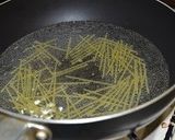 ココットdeカマン・ペペロンチーノ作り方1写真