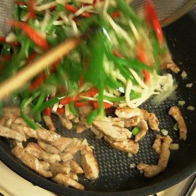 簡単チンジャオロース♪(青椒肉絲) by クッキングSパパ 【クックパッド