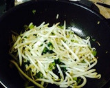 野沢菜漬けともやしの野菜炒め作り方2写真