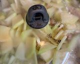 青パパイヤの簡単炒め煮（まるで大根）作り方3写真