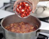 ルバーブとストロベリーのトライフル作り方3写真