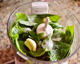 バジルオイル　Pesto Oil作り方1写真