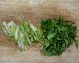 セロリとちくわぶの煮物作り方1写真
