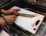 簡単！さんまの皮の剥き方〜三枚おろし作り方10写真