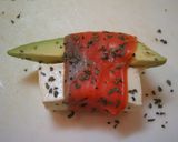 アボカドと豆腐のスモークサーモン巻き作り方2写真