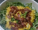 《水菜のベーコンマヨタマサラダ》作り方5写真