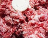お肉だけのしっかりハンバーグ作り方1写真