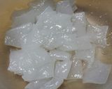 簡単!こんにゃくとむきえびのサラダ作り方1写真