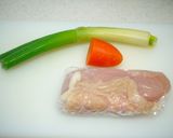 やわらか鶏むね肉のピリ辛春巻き作り方1写真