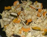 豚肉と野菜の胡麻味噌炒め作り方3写真