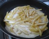 フライドポテト生地の創作ピザ作り方2写真