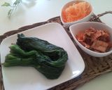 韓国風　お野菜と松の実和え作り方1写真