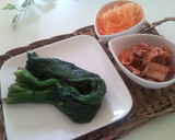 韓国風　お野菜と松の実和え作り方1写真