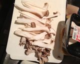 ピリ辛ヘルシー！キノコとこんにゃく炒め煮作り方1写真