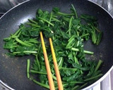 超簡単☆ほうれん草セージたまご炒め☆作り方4写真