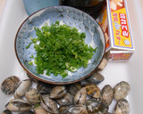私の定番・あさりの酒蒸しバター味作り方1写真