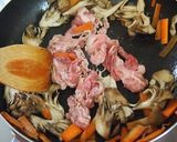 豚肉と舞茸のガーリック味噌炒め作り方3写真