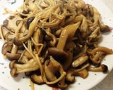 キノコいっぱいオムレツ（バター醤油味）作り方4写真