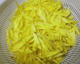 香りを楽しむゆずと食用菊の酢の物　簡単♪作り方1写真