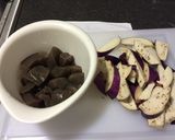 茄子とこんにゃくのピリ辛炒め作り方1写真