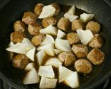 m肉団子と大根のウスター煮作り方3写真