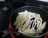 ジャガイモのさっぱり炒め、チーズ付き作り方2写真
