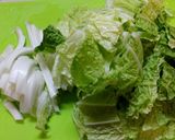 豚肉・白菜・長ねぎの野菜たっぷりすまし汁作り方1写真