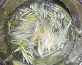 春菊と長ねぎの胡麻和え or ナムル作り方1写真