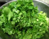 大根の葉と油揚げの炒め物作り方1写真