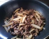 大根と牛肉の炒めもの作り方4写真