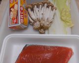 秋鮭のバター醤油焼き・白菜、しめじ添え作り方1写真