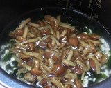 わかめとなめこの佃煮の炊き込み麦ご飯作り方2写真