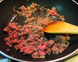 常備菜やお弁当にも☆舞茸入り甘辛牛そぼろ作り方2写真