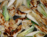 鶏肉の塩麹漬けとネギのさっぱり炒め作り方7写真