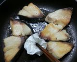 子供も大人も大好き♡ブリの照り焼き。作り方4写真