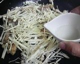 塩麹　鶏肉ときのこの炒め物作り方5写真