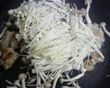 塩麹　鶏肉ときのこの炒め物作り方4写真