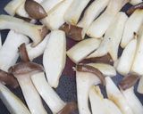 鶏肉とエリンギのにんにくバター醤油炒め！作り方8写真