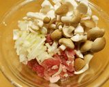 お弁当に☆豚こまとしめじのハンバーグ風作り方1写真
