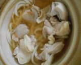 鶏肉と白菜入りトマト味の鍋焼きうどん作り方6写真