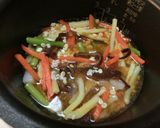 ラーメンスープで簡単中華風炊き込みご飯作り方2写真