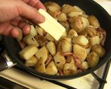 醤油バター風味のジャーマンポテト♪作り方5写真