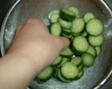 きゅうりとかまぼこのごま和え作り方1写真