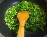 カブの葉と生姜のごま油炒め（ご飯のせ）作り方3写真