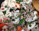 簡単★ひき肉と蓮根の甘辛カレー炒め作り方3写真